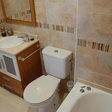 Apartment Frontal Al Mar Esquina Calablanca 1 *